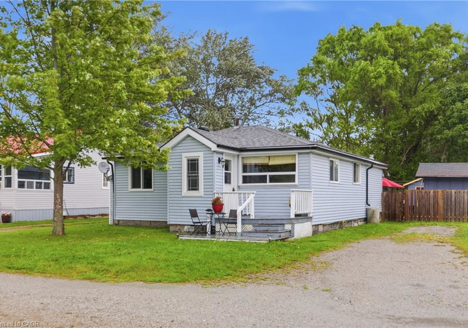 18-foley-street-selkirk-ontario-40861637