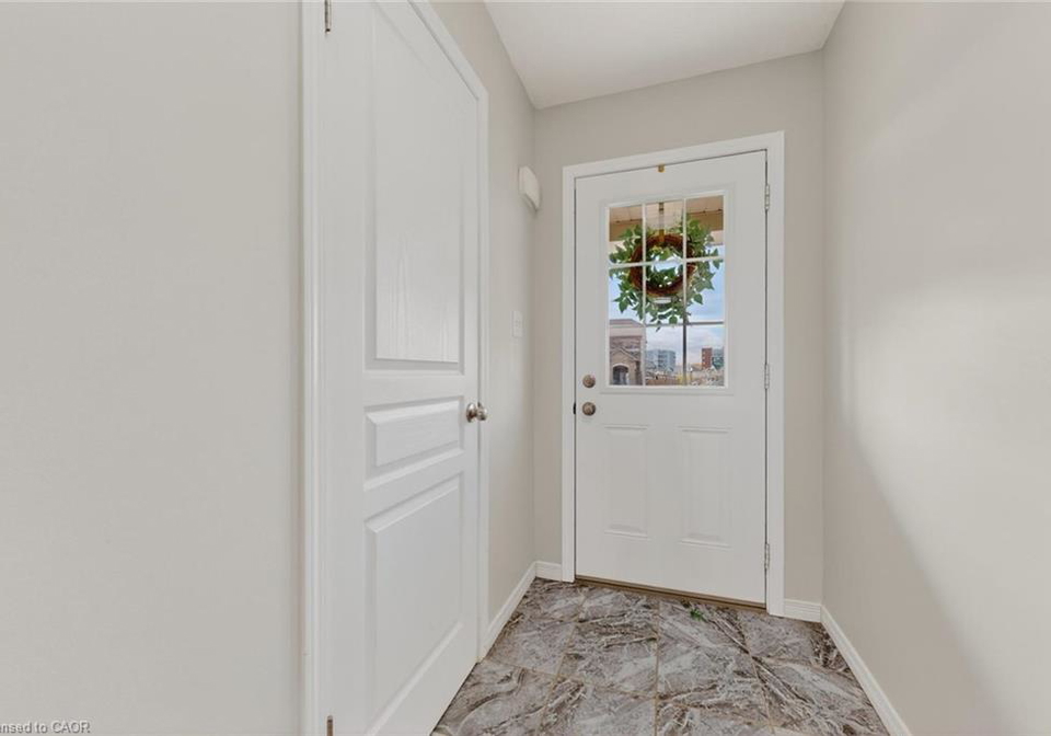 73-grand-flats-trail-kitchener-ontario-40861643