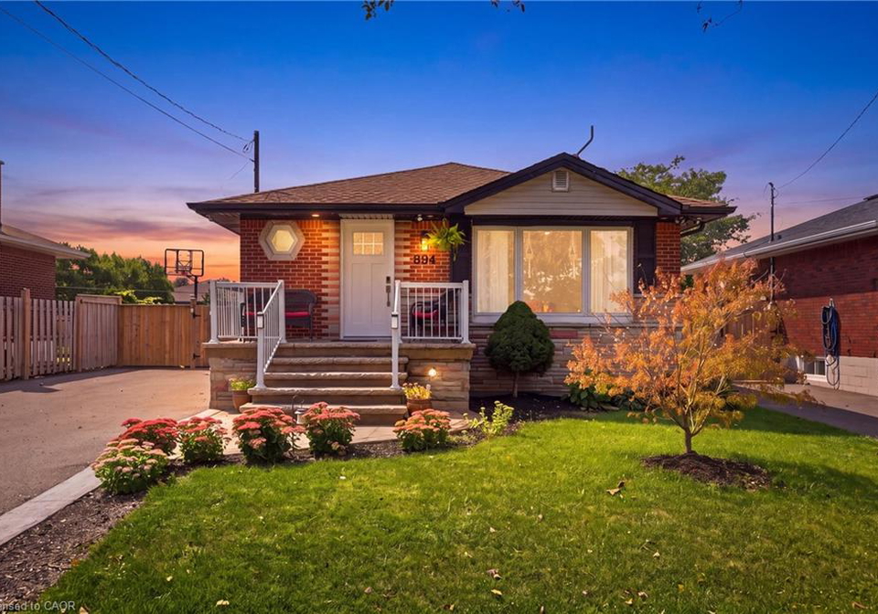 894-brucedale-avenue-e-hamilton-ontario-40861683