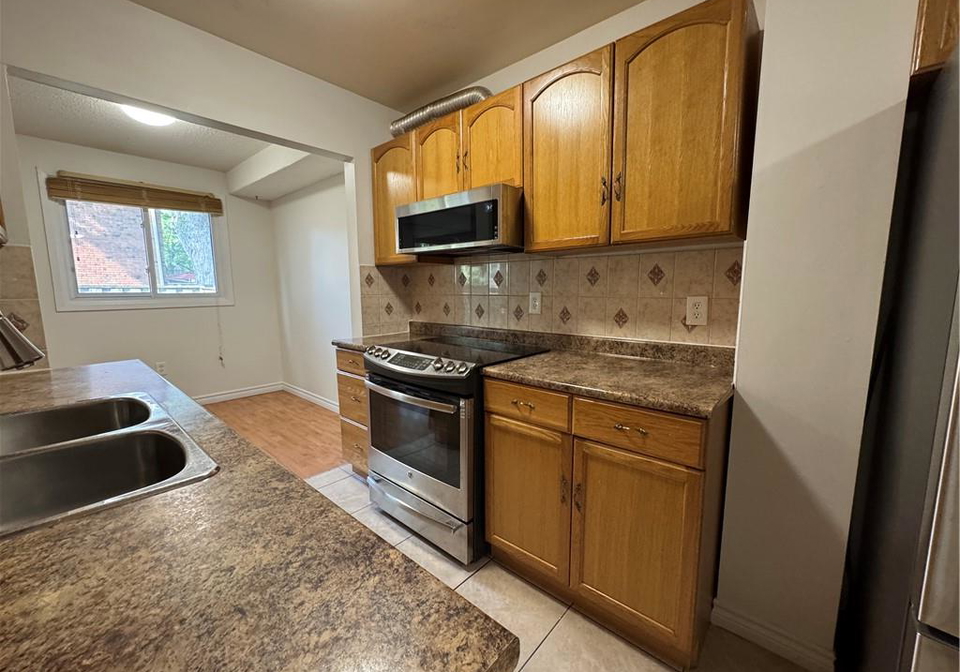 100-quigley-road-hamilton-ontario-40861700