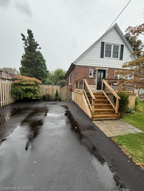 46-delevan-crescent-hamilton-ontario-40861761