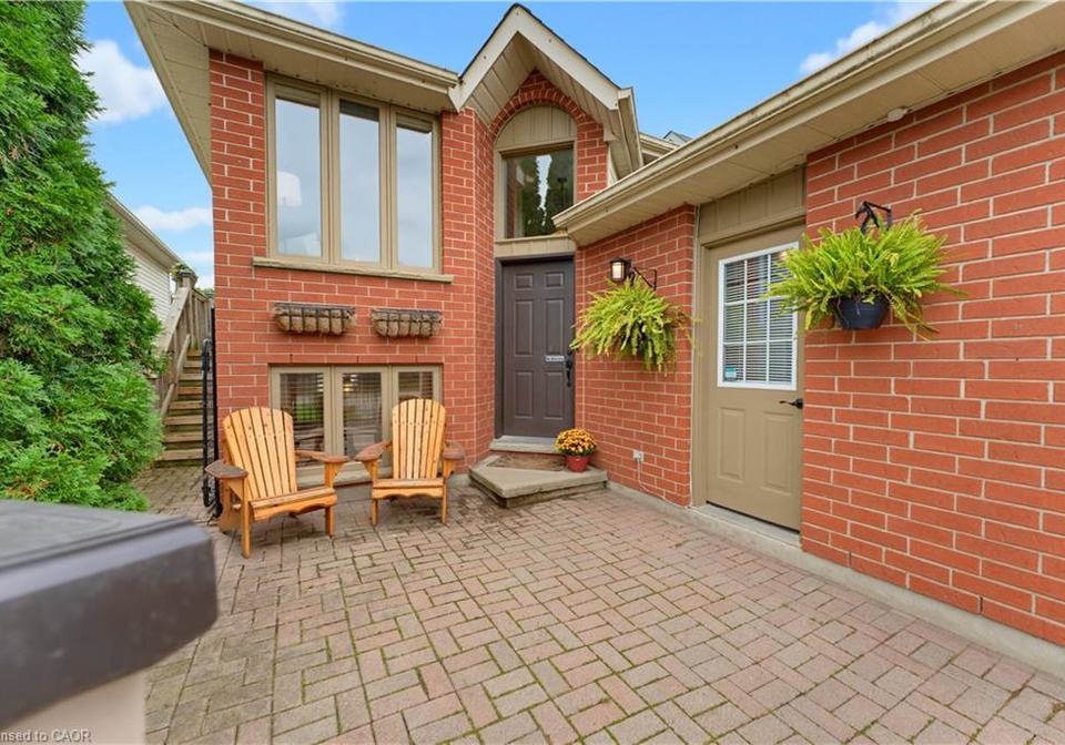 94-stanley-avenue-kitchener-ontario-40861766