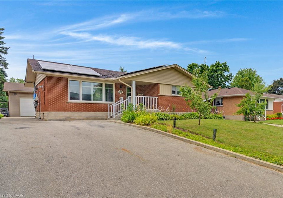 744-birchwood-avenue-cambridge-ontario-40861772