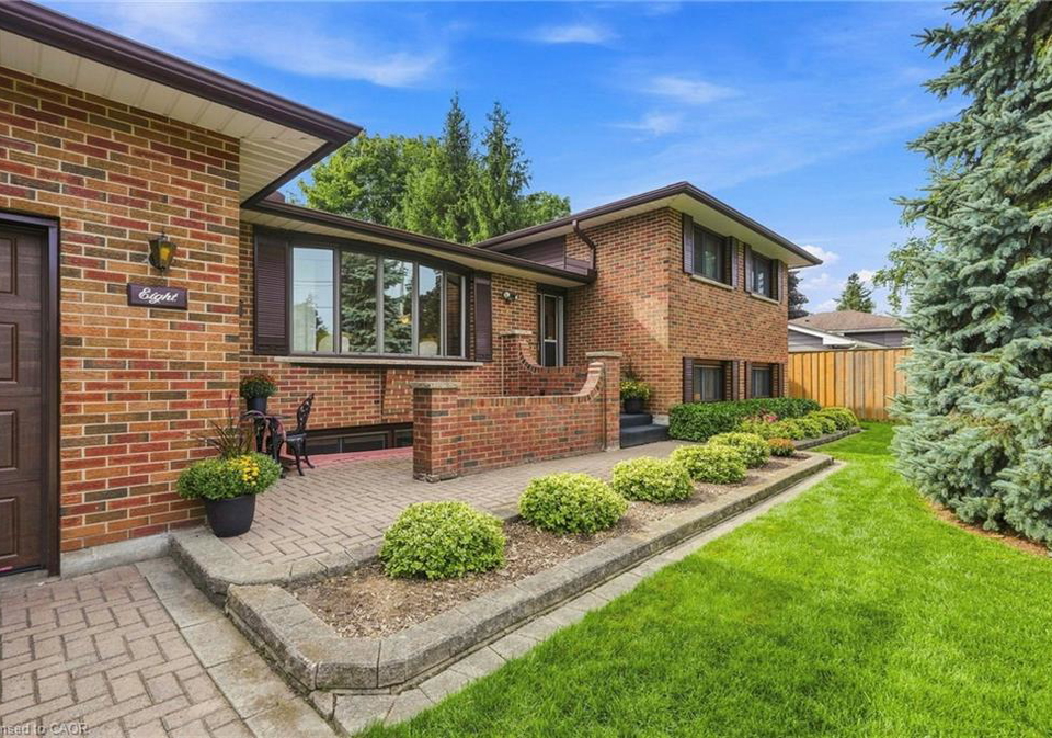 8-norbert-place-kitchener-ontario-40861778