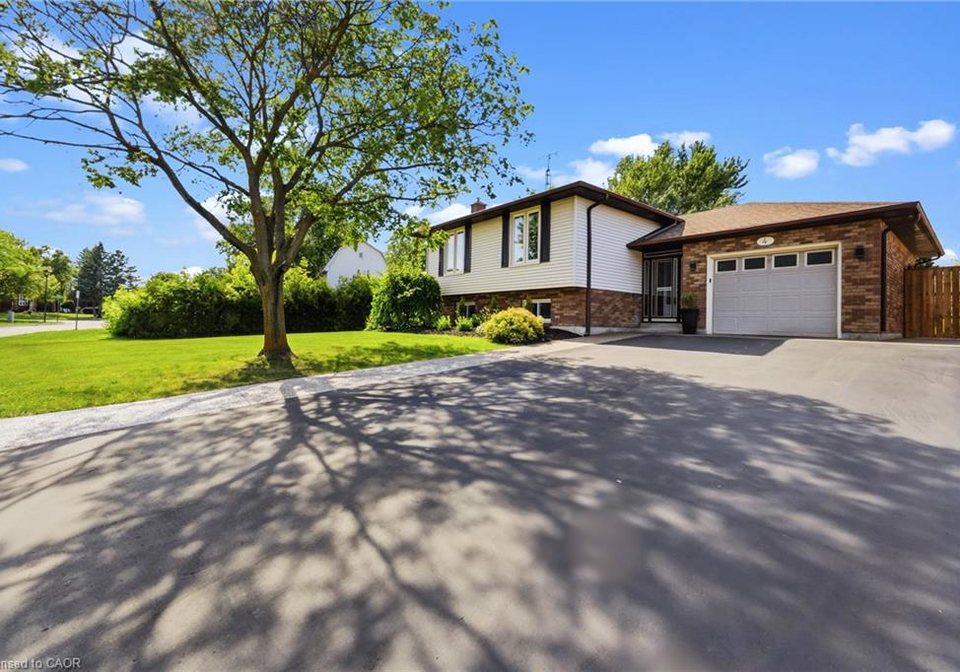 4-ravine-crescent-townsend-ontario-40861796