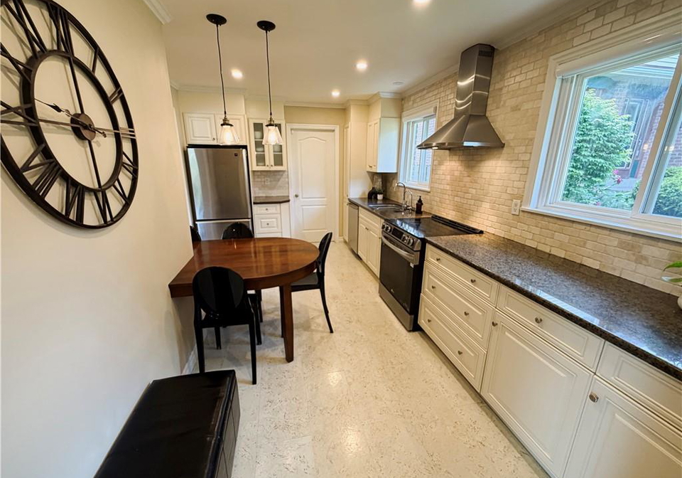 238-laurier-avenue-milton-ontario-40861802