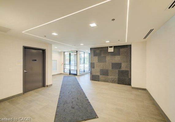 247-northfield-drive-e-waterloo-ontario-40861812