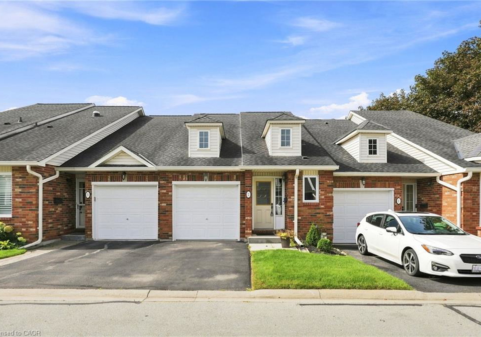 222-fellowes-crescent-hamilton-ontario-40861813