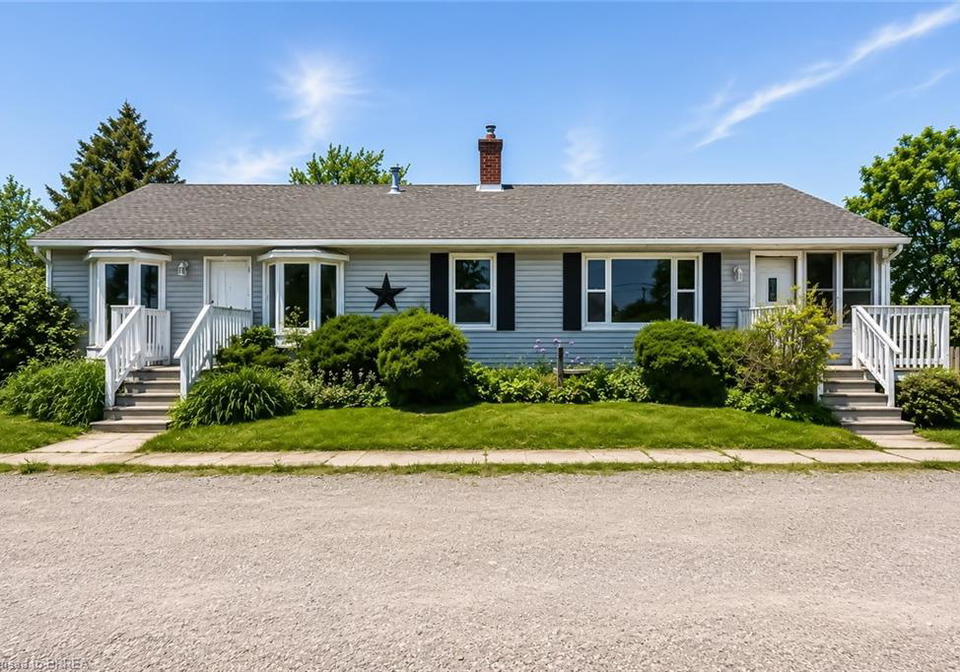 2696-highway-6-hamilton-ontario-40861818