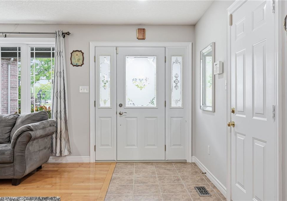 125-langlaw-drive-cambridge-ontario-40861855