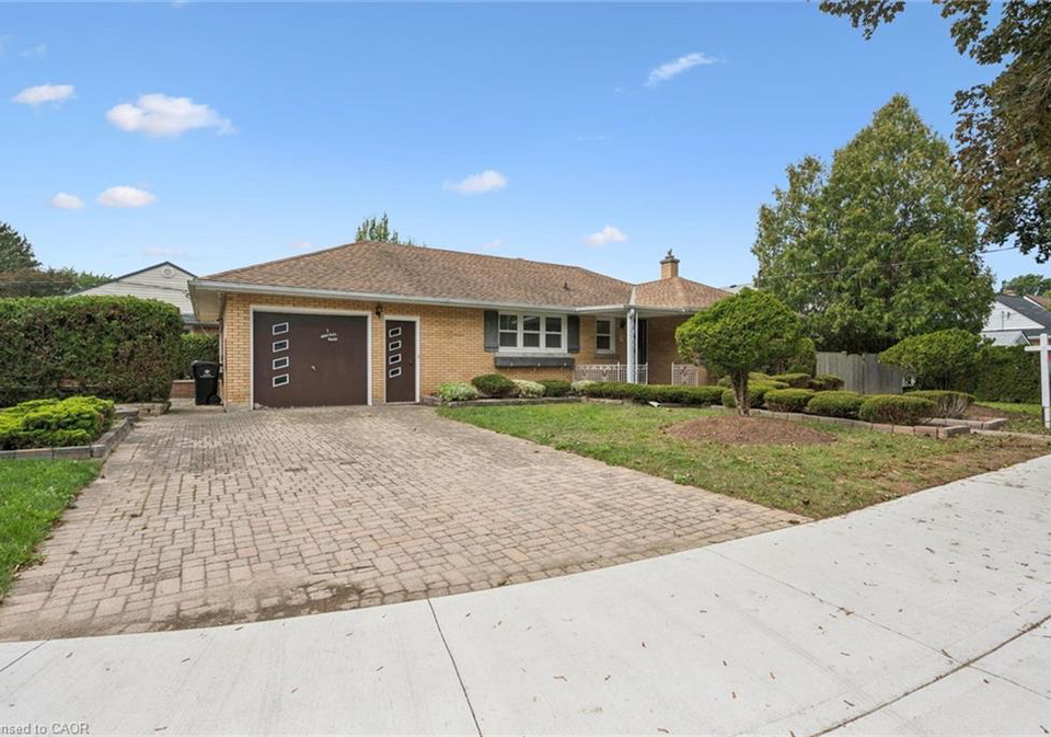 7-admiral-road-kitchener-ontario-40861863