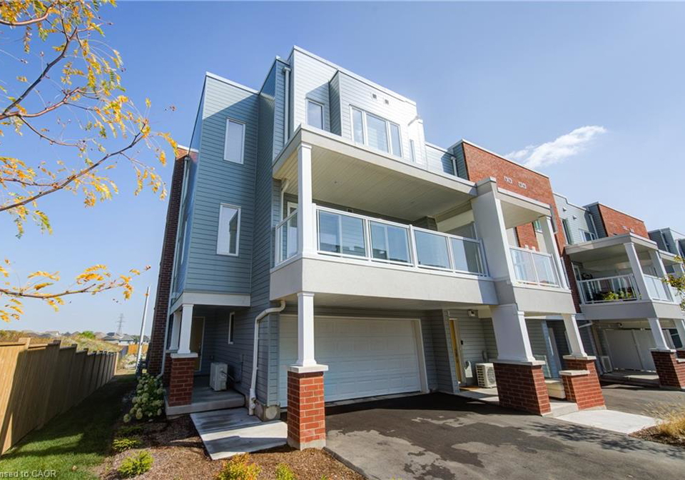 70-progress-avenue-kitchener-ontario-40861941
