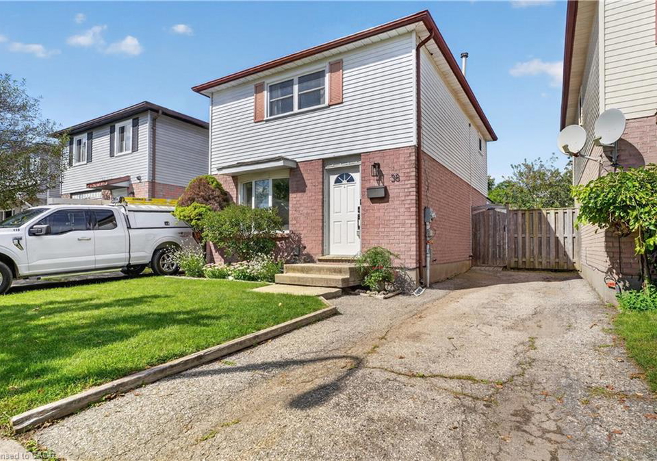 38-meadow-woods-crescent-kitchener-ontario-40861949