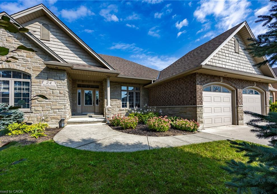 24-melody-drive-delhi-ontario-40861951