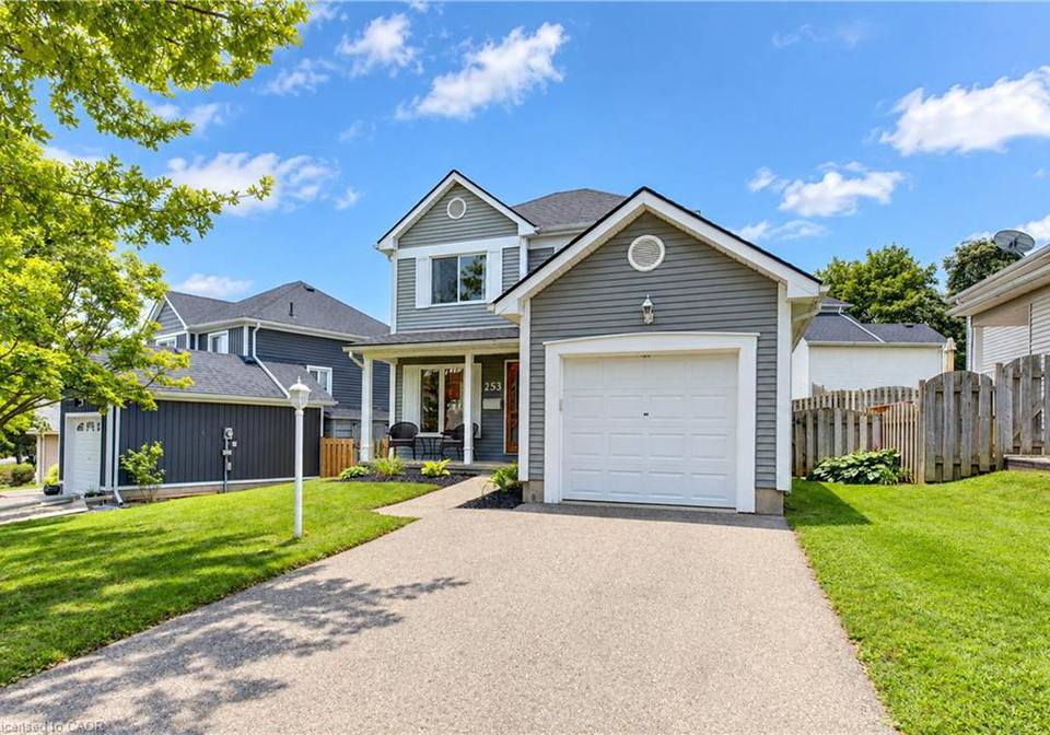 253-newport-place-waterloo-ontario-40861960