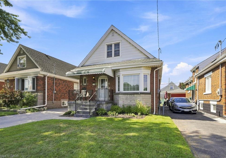 38-garside-avenue-s-aberfeldy-ontario-40861989