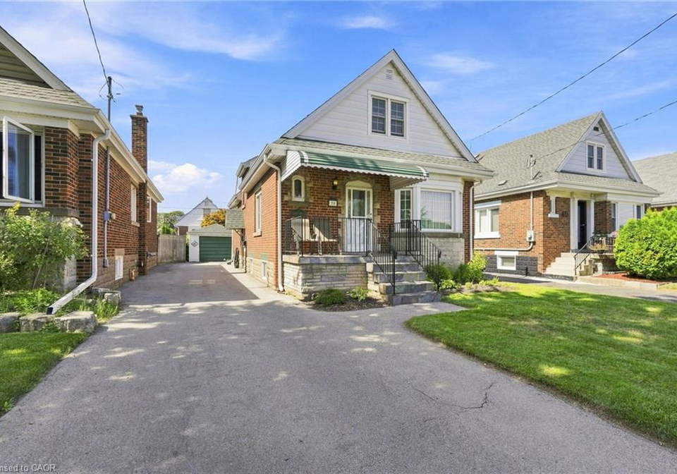 38-garside-avenue-s-aberfeldy-ontario-40861989