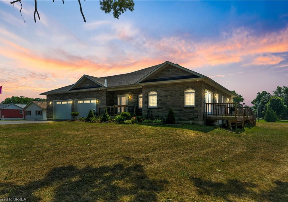 1026-front-road-st-williams-ontario-40861993