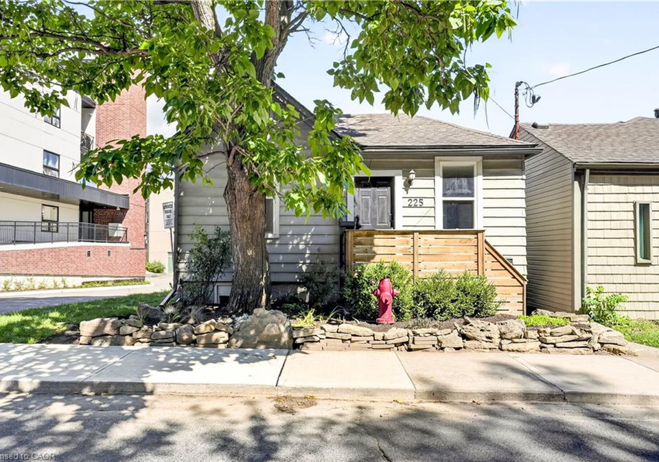 225-charlton-avenue-e-hamilton-ontario-40862019