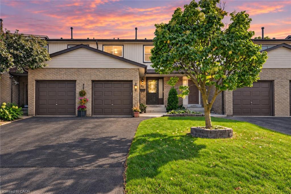 1115-paramount-drive-stoney-creek-ontario-40862028