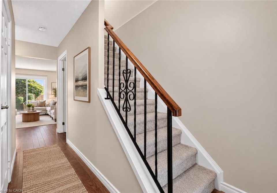 1115-paramount-drive-stoney-creek-ontario-40862028