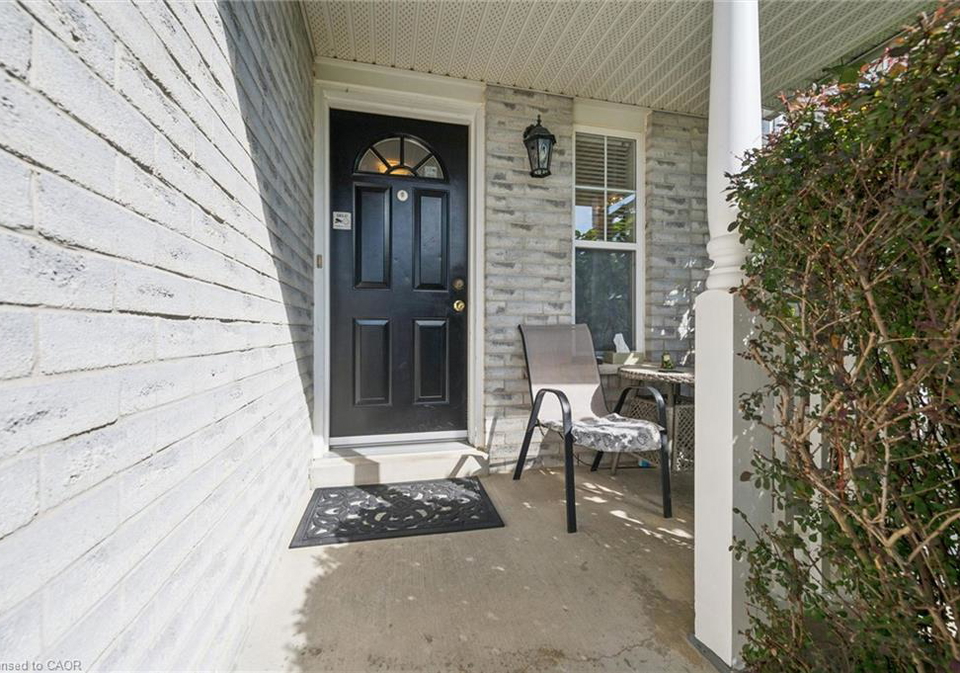 240-hilltop-drive-ayr-ontario-40862035