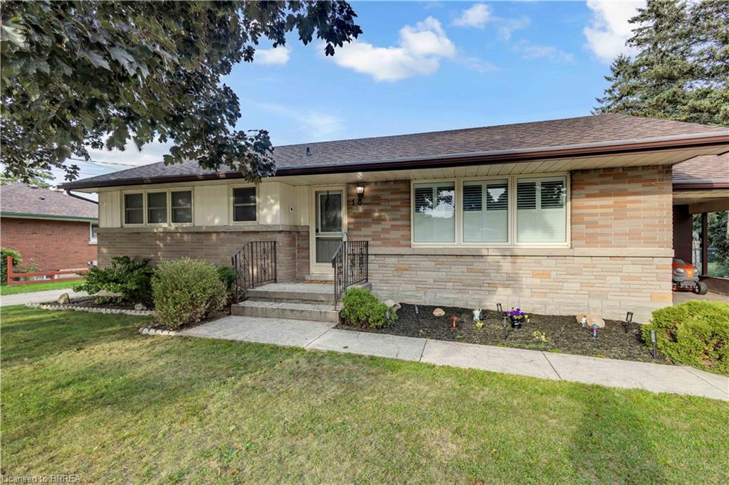18-kingsmount-crescent-brantford-ontario-40862050