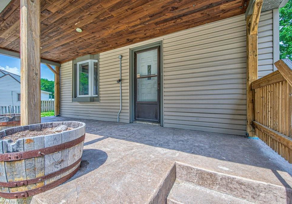 84-franklin-street-s-kitchener-ontario-40862090