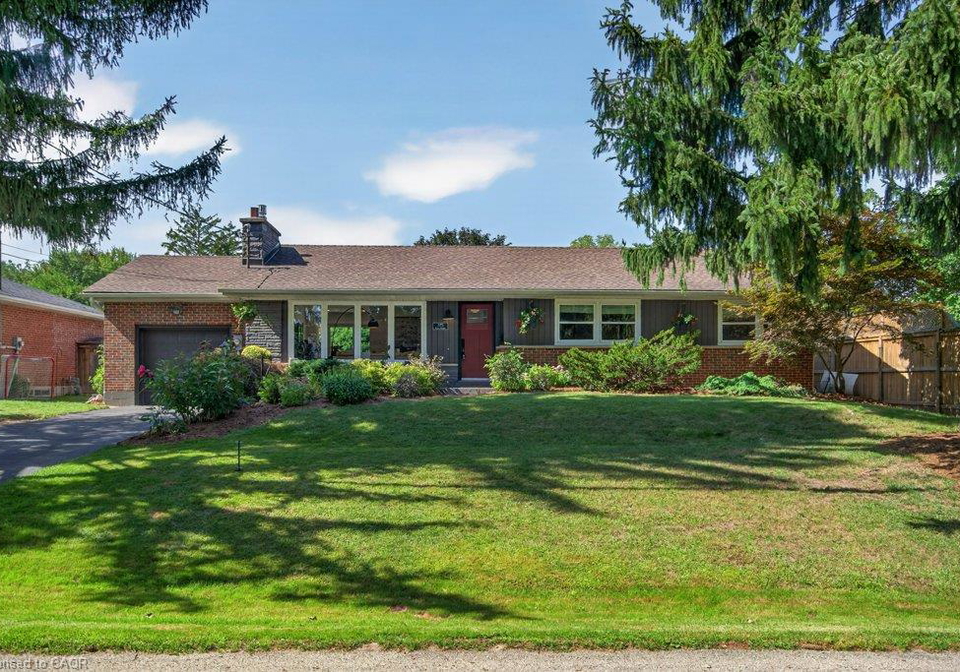 395-lark-avenue-burlington-ontario-40862109