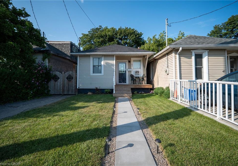 41-biggar-avenue-hamilton-ontario-40862162