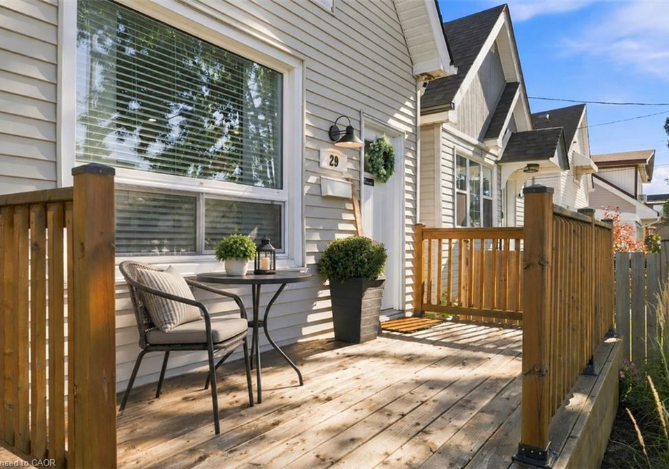 29-newlands-avenue-hamilton-ontario-40862224