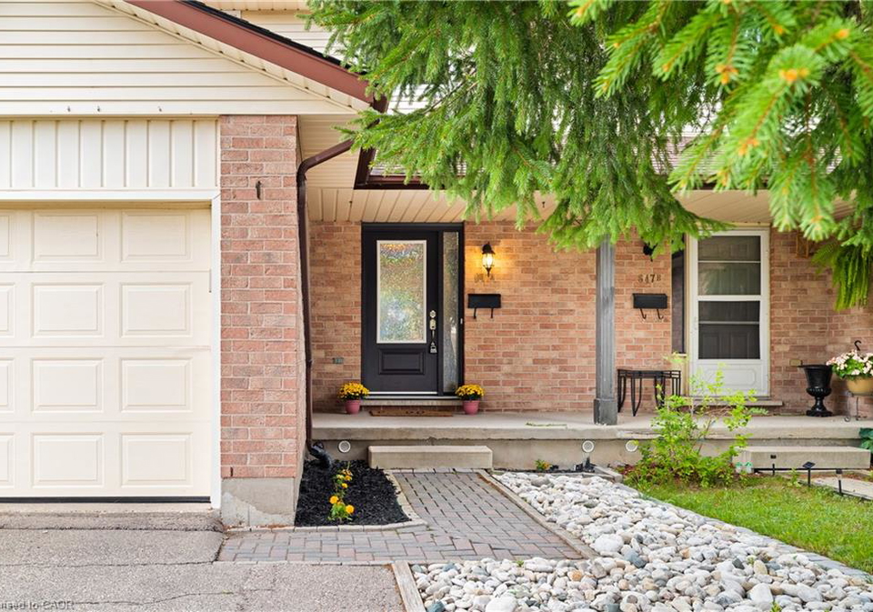 647-pinerow-crescent-waterloo-ontario-40862306