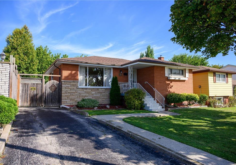 50-berko-avenue-hamilton-ontario-40862316