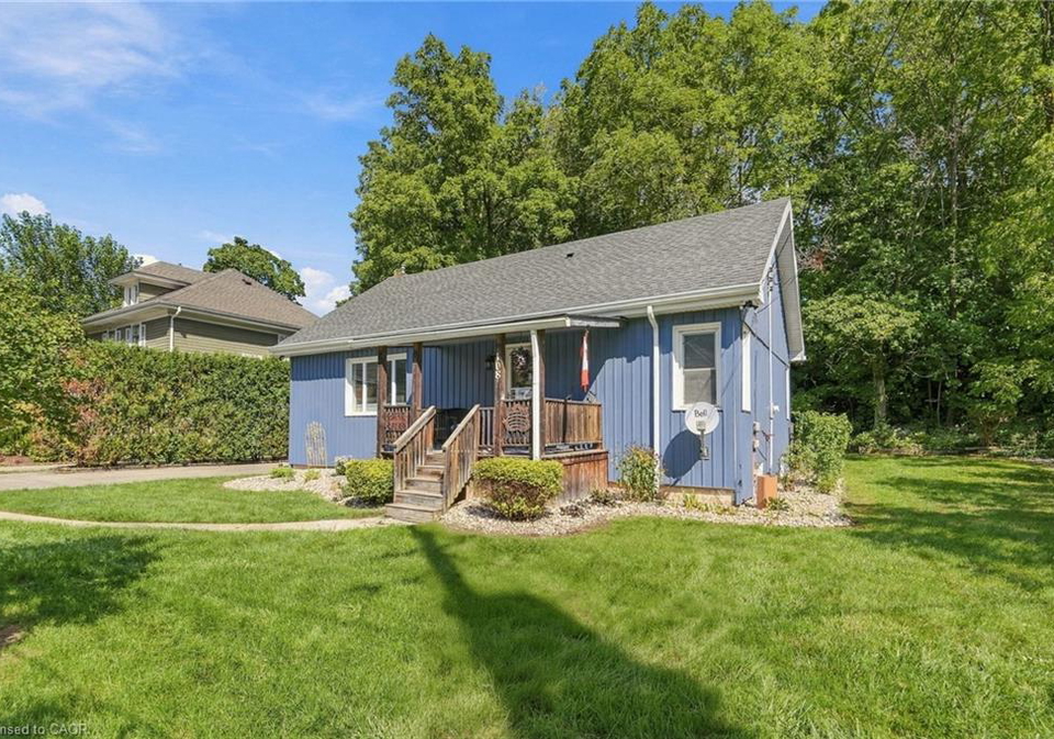 108-sutherland-street-e-caledonia-ontario-40862353