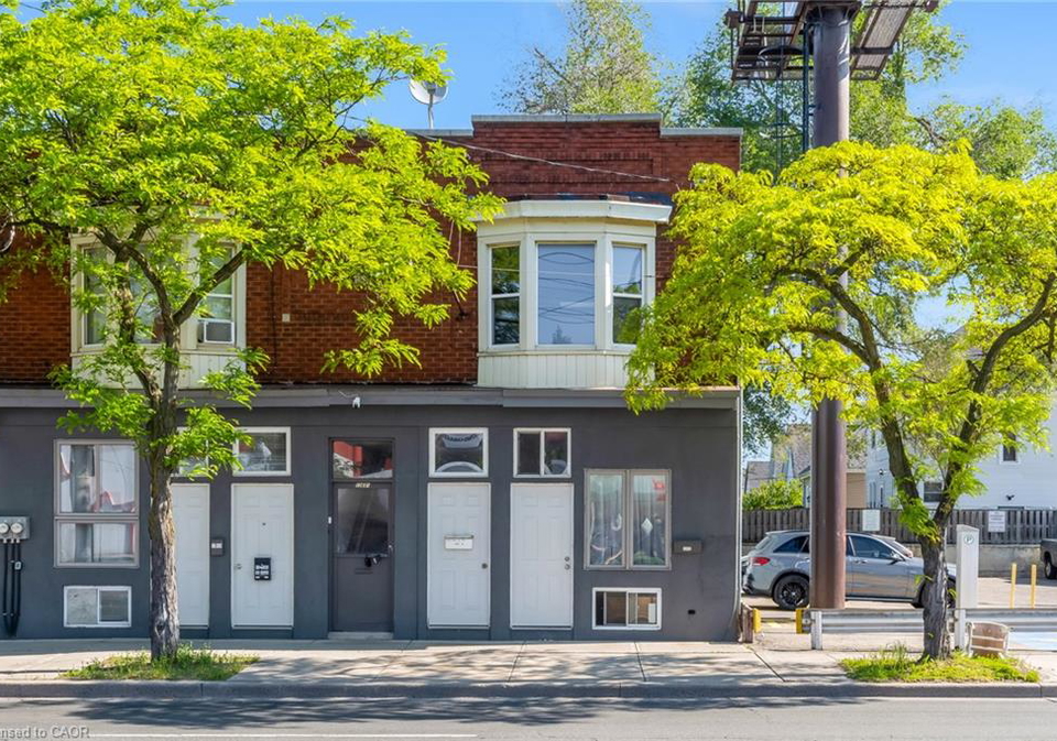 1369-main-street-e-hamilton-ontario-40862403