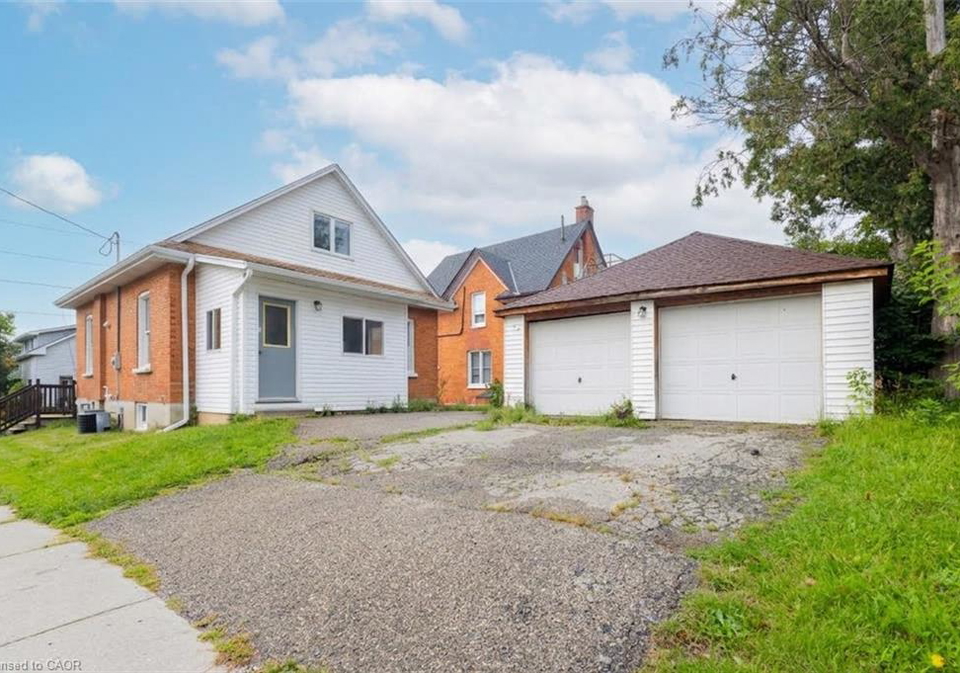 157-dawson-street-waterloo-ontario-40862405
