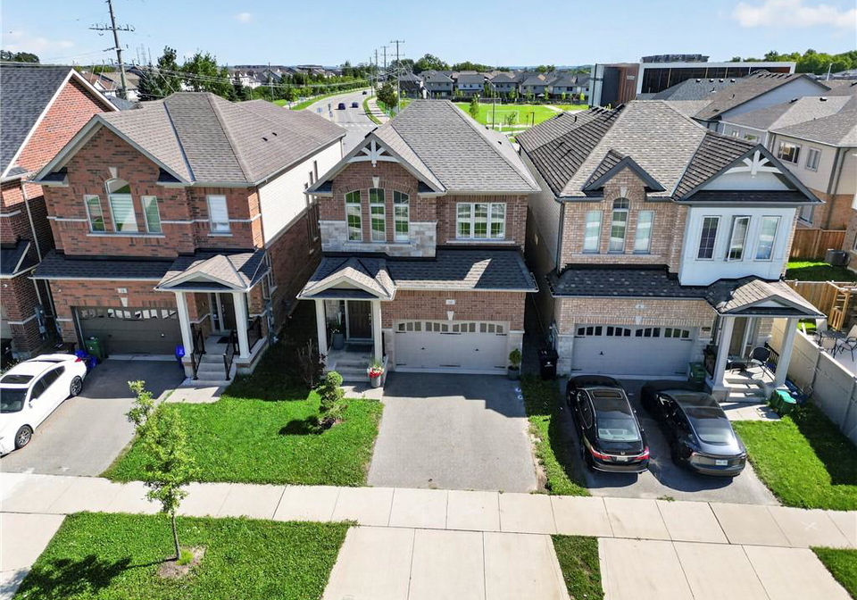 10-reistwood-drive-kitchener-ontario-40862411