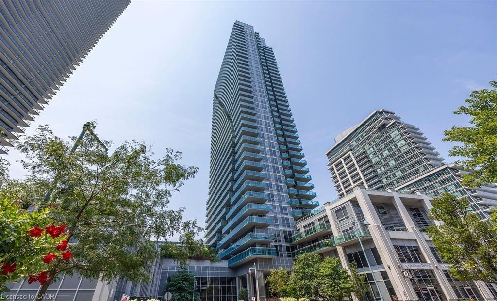 16-brookers-lane-toronto-ontario-40862426