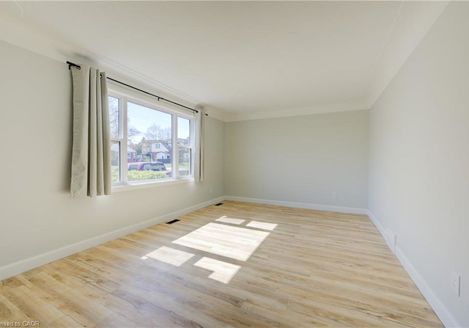320-highland-road-e-kitchener-ontario-40862446