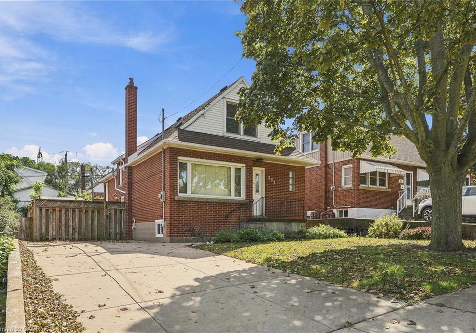 231-auburn-avenue-hamilton-ontario-40862481