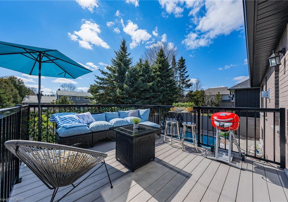 57-cutting-drive-elora-ontario-40862541