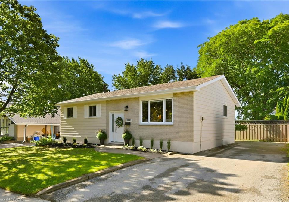 2120-cavendish-drive-burlington-ontario-40862549