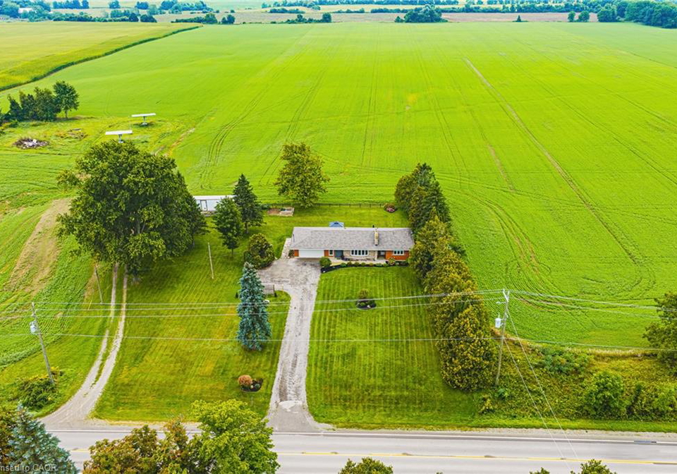 83-sour-springs-road-brantford-ontario-40862554
