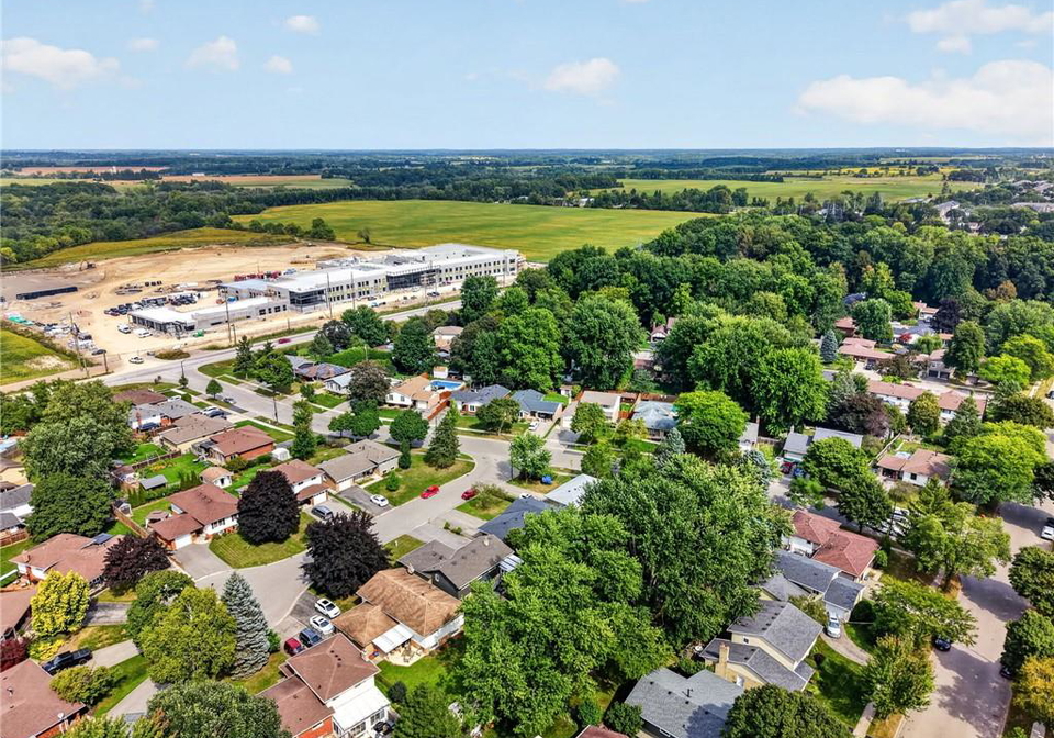 5-hidden-court-brantford-ontario-40862667
