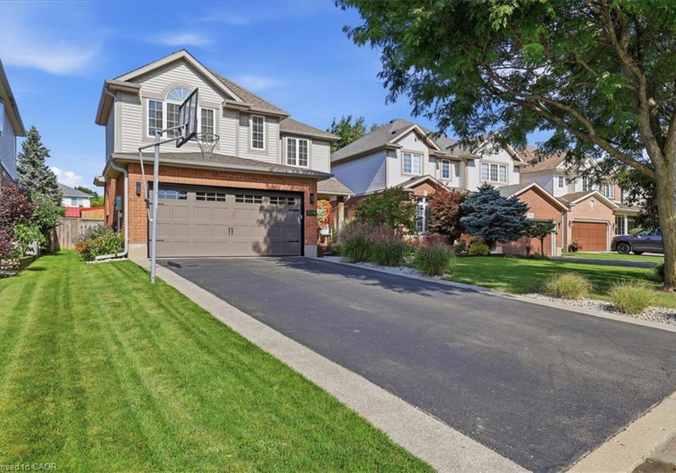 454-cabot-trail-waterloo-ontario-40862710