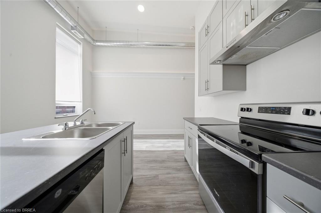 11-queen-street-brantford-ontario-40862730