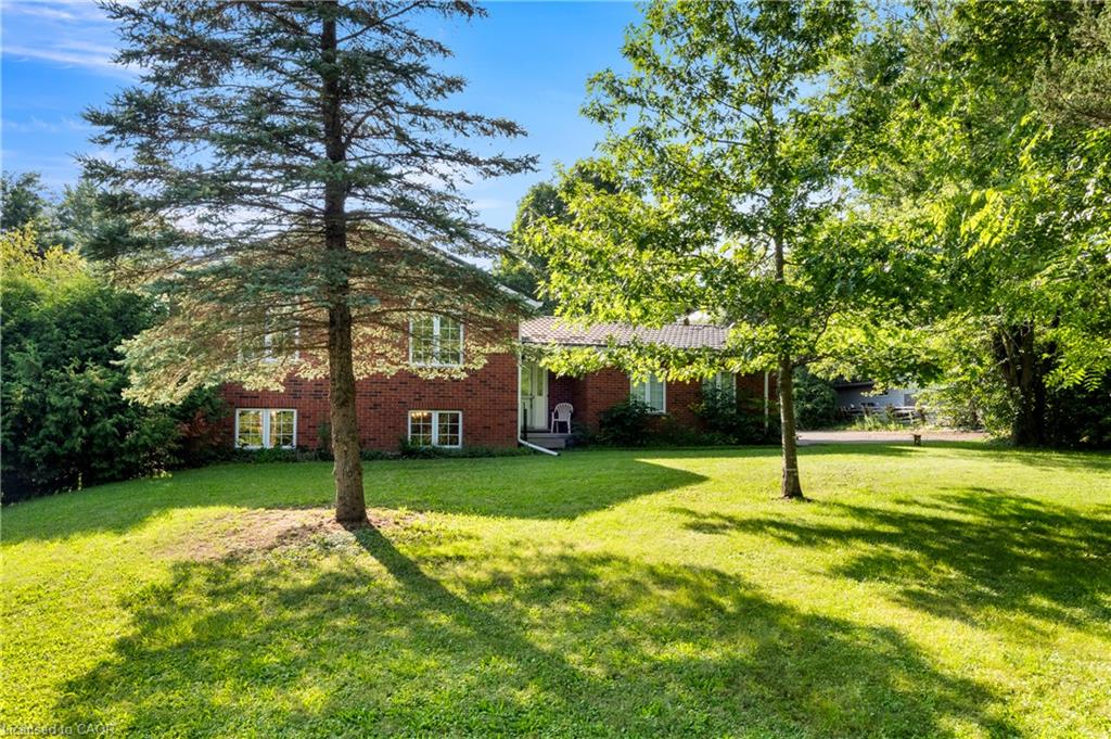 4452-sideroad-20-road-n-centre-wellington-ontario-40862753