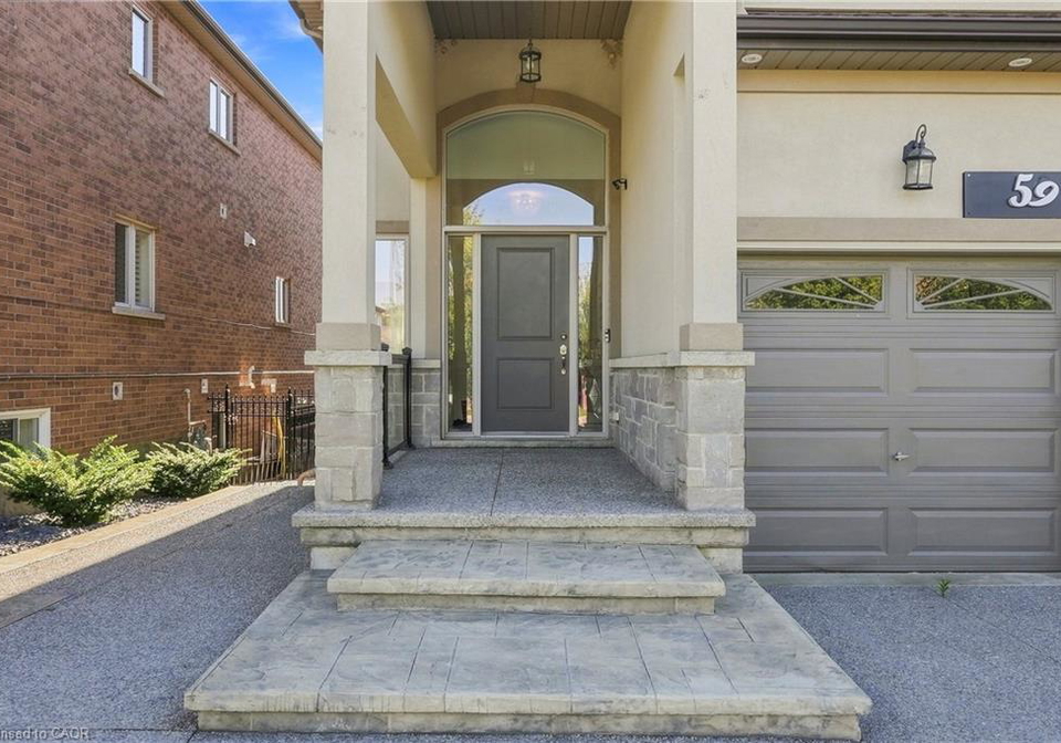 59-greti-drive-hamilton-ontario-40862771