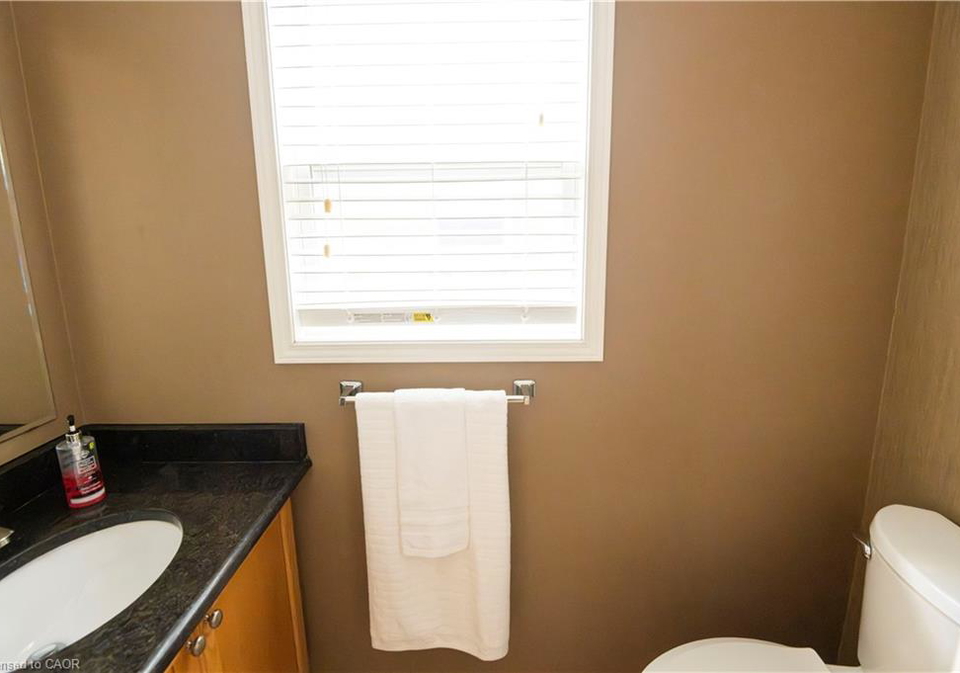 400-wilson-avenue-kitchener-ontario-40862792
