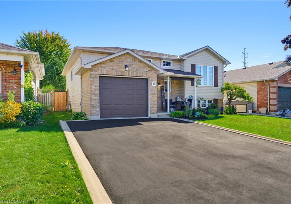 6-stuart-street-caledonia-ontario-40862817